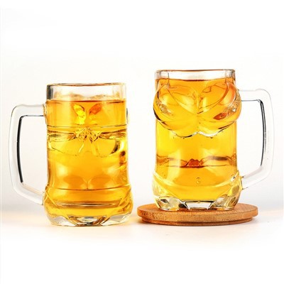 Navrhnuté hrnčeky na pivo